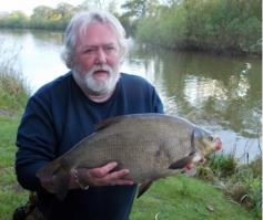 Not the target quarry but at 7lb 2oz this bream and 2 fractionaly smaller were welcome intruders for ABAC bailiff Peter Tuke on 22/4/2014.